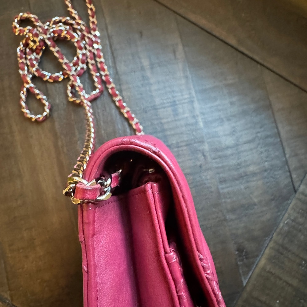 CHANEL Red WOC - Picture 7 of 15